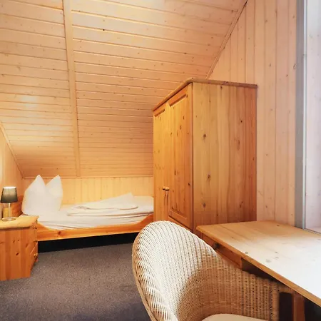 Lovely In Rechlinmueritz With Wifi Prázdninový dům