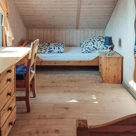 Lovely In Rechlinmueritz With Wifi Hébergement de vacances *